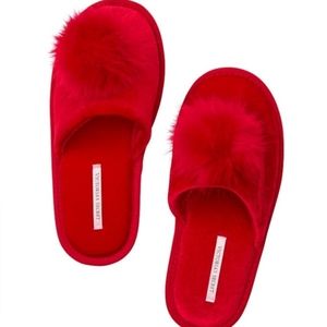 NWT Victoria's Secret Red Pom Pom Slide-On Slippers/ Large
